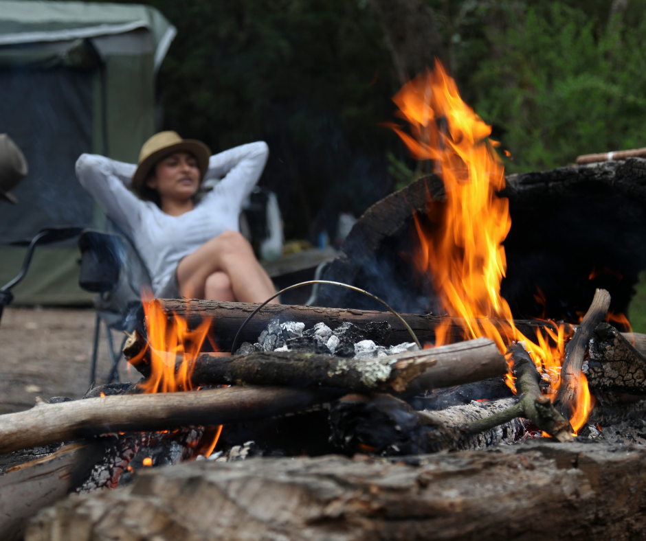 Campfire Cooking With Cast Iron: How Charcoal Makes a Simple Campground Meal Better 